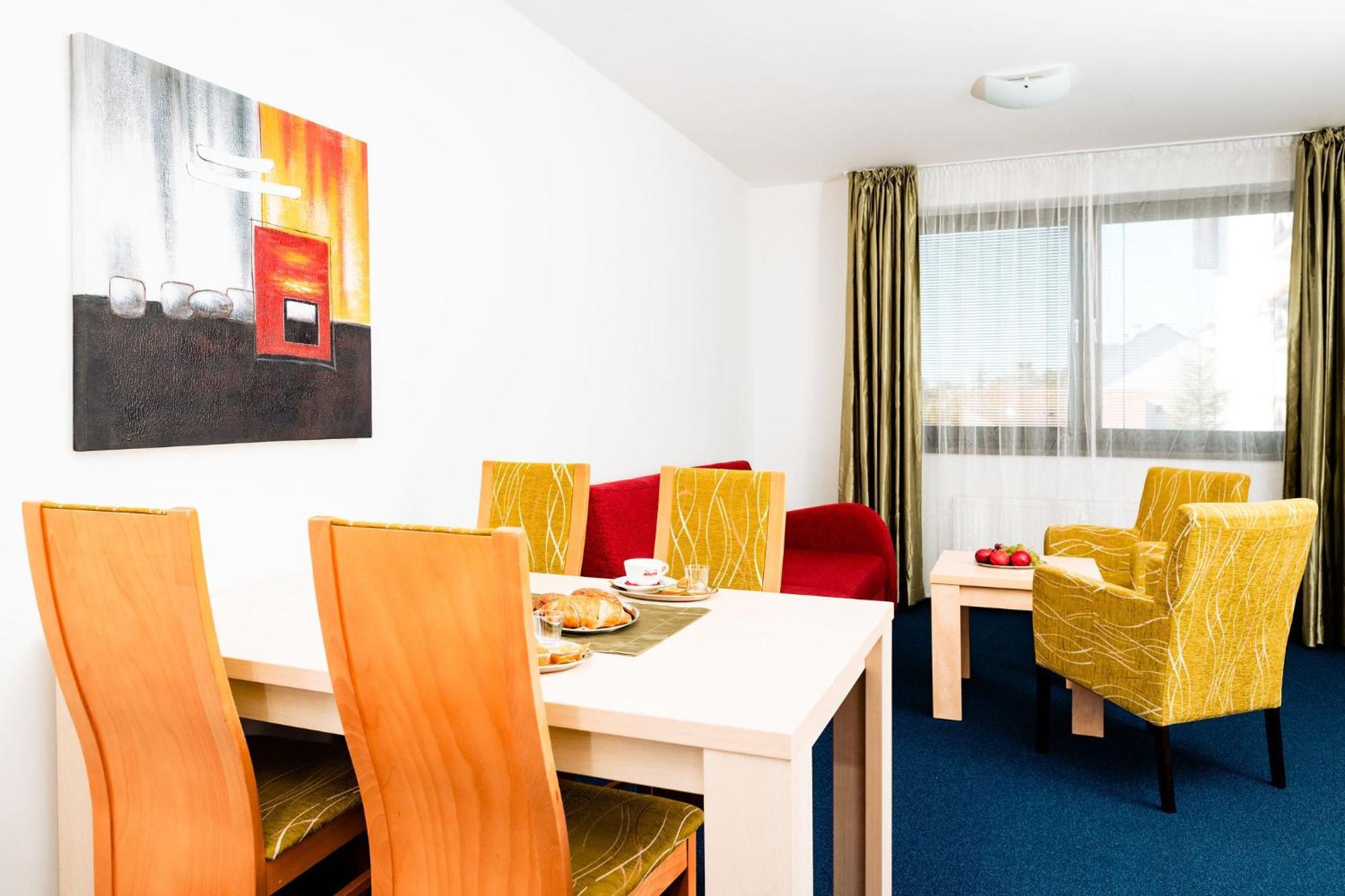 Apartmanovy Dom Familia Smokovec Високи Татри Екстериор снимка